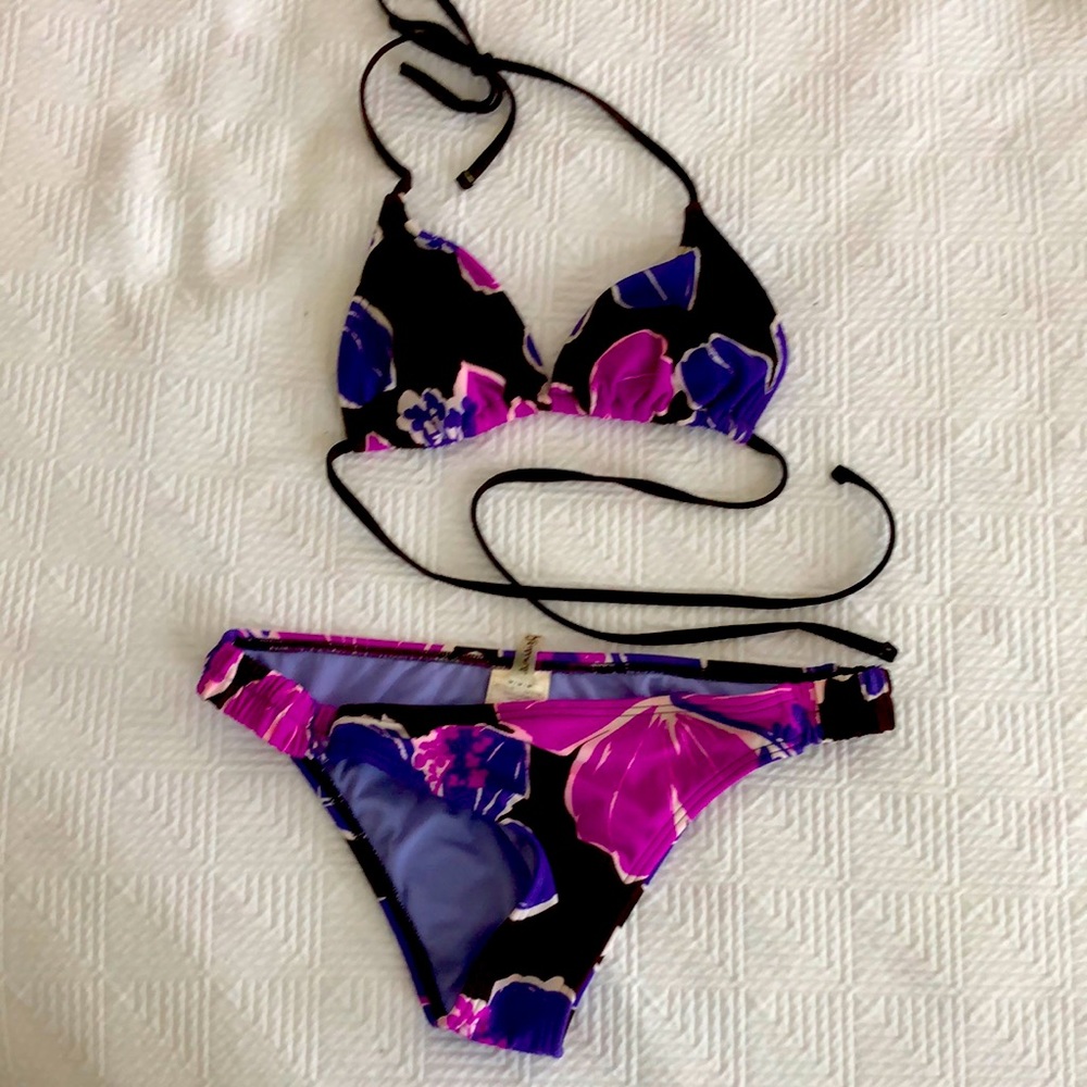 Raisins Bikini Size M Floral Print